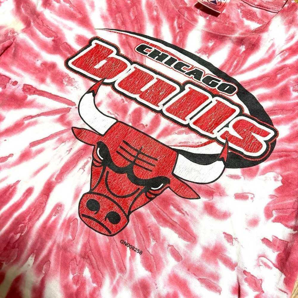 00s DELTA T-shirt Tie-Dye Chicago Bulls Pink Whit… - image 3