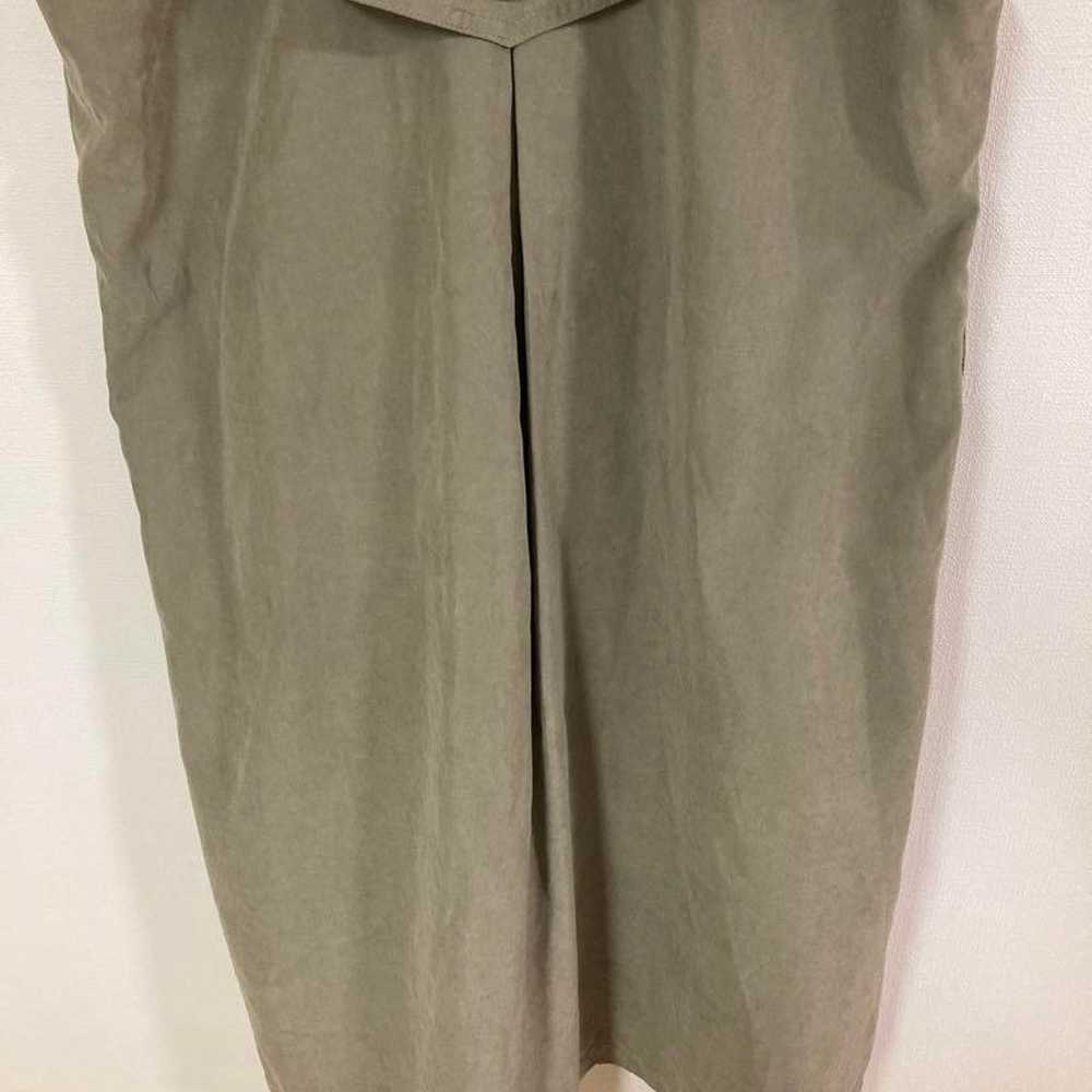 Khaki sleeveless trench coat, size L - image 7