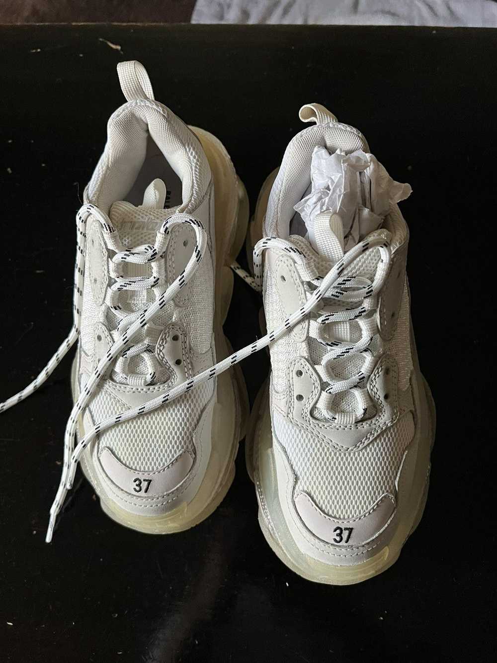 Balenciaga Balenciaga Sneaker - image 1