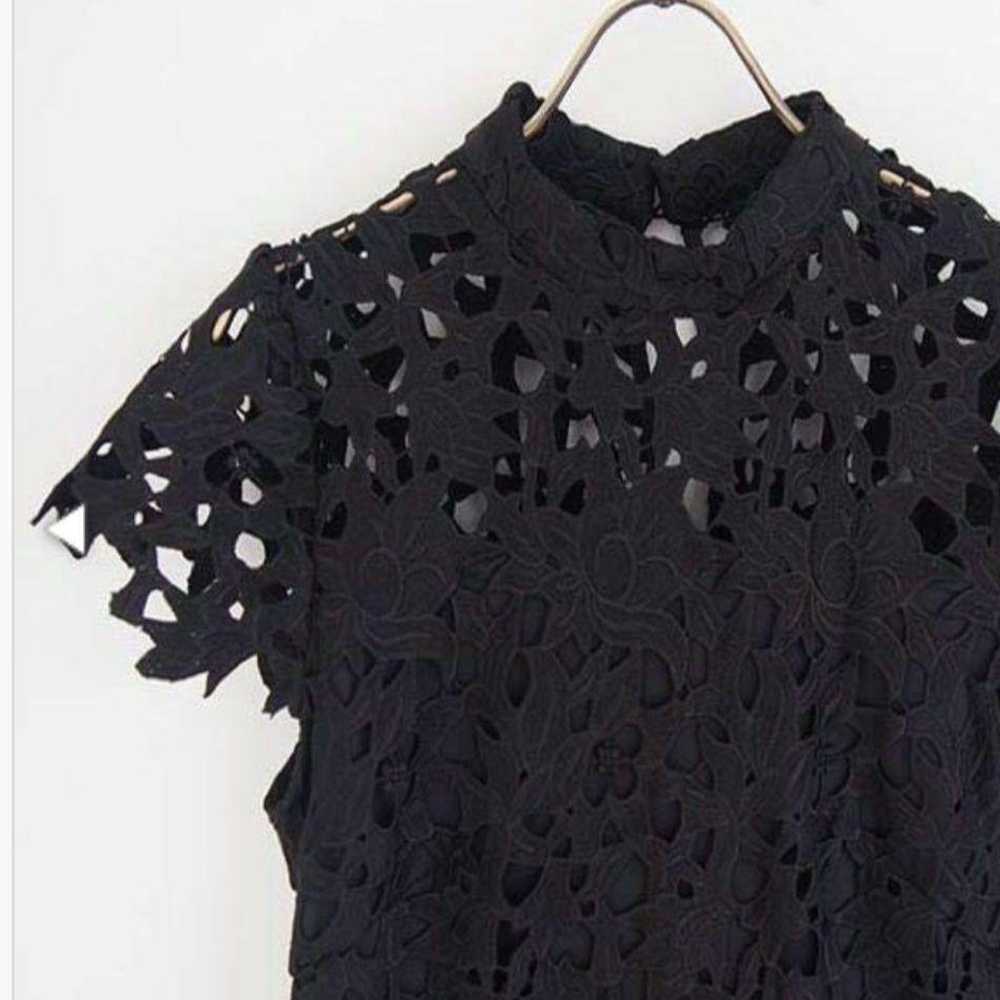 Riribrown Lace Short Sleeve Dress Black - image 9