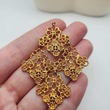 Gold toned lace filigree necklace pendant - image 1