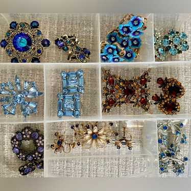 ** Mixed Assortment Earrings & Brooches Bundle (9p