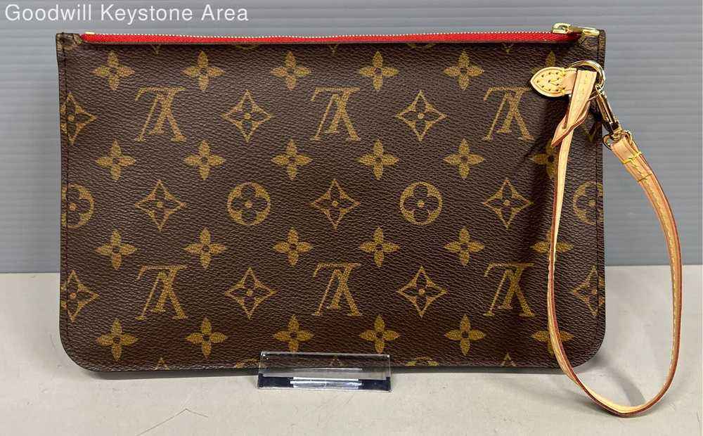 Louis Vuitton Pochette Clutch Wristlet - Certifie… - image 3