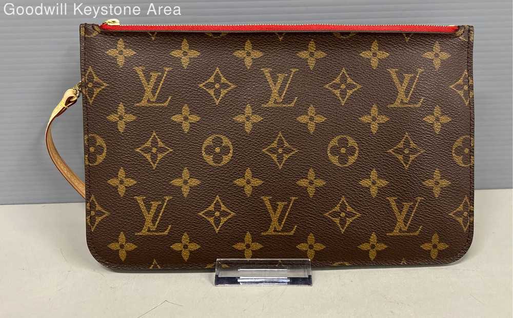 Louis Vuitton Pochette Clutch Wristlet - Certifie… - image 4