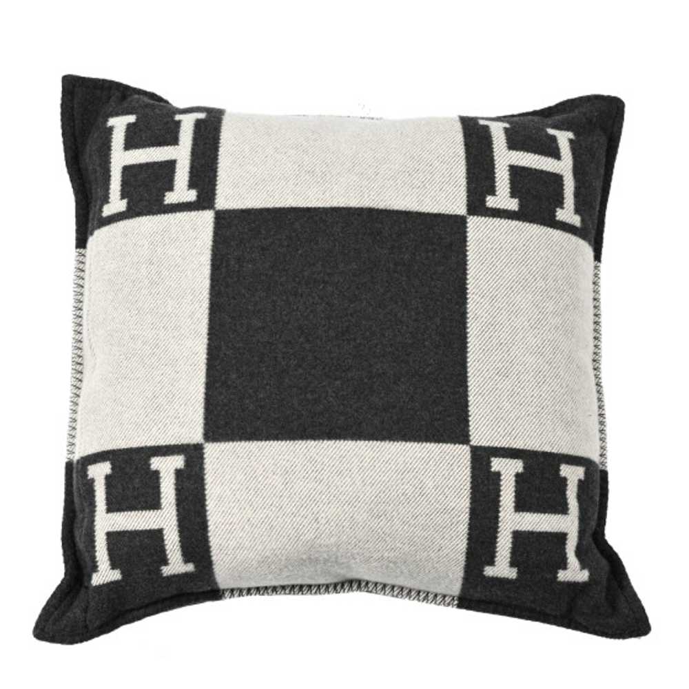 HERMES Wool Cashmere Avalon Pillow GM Ecru Gris F… - image 1