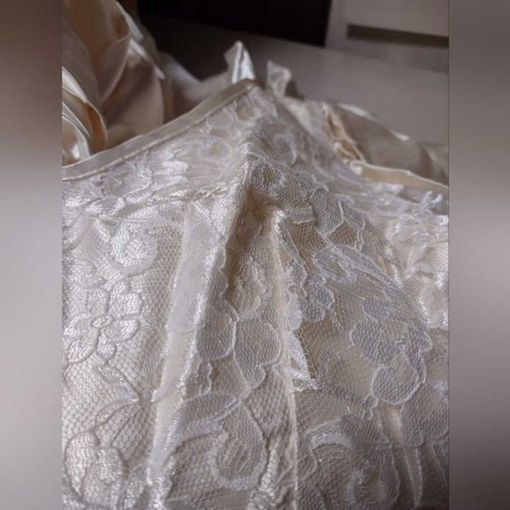 1990 Wedding Dress - image 3