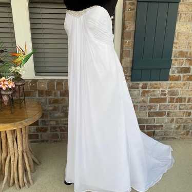 David’s Bridal Plus Size Wedding Dress - Size 16W… - image 1