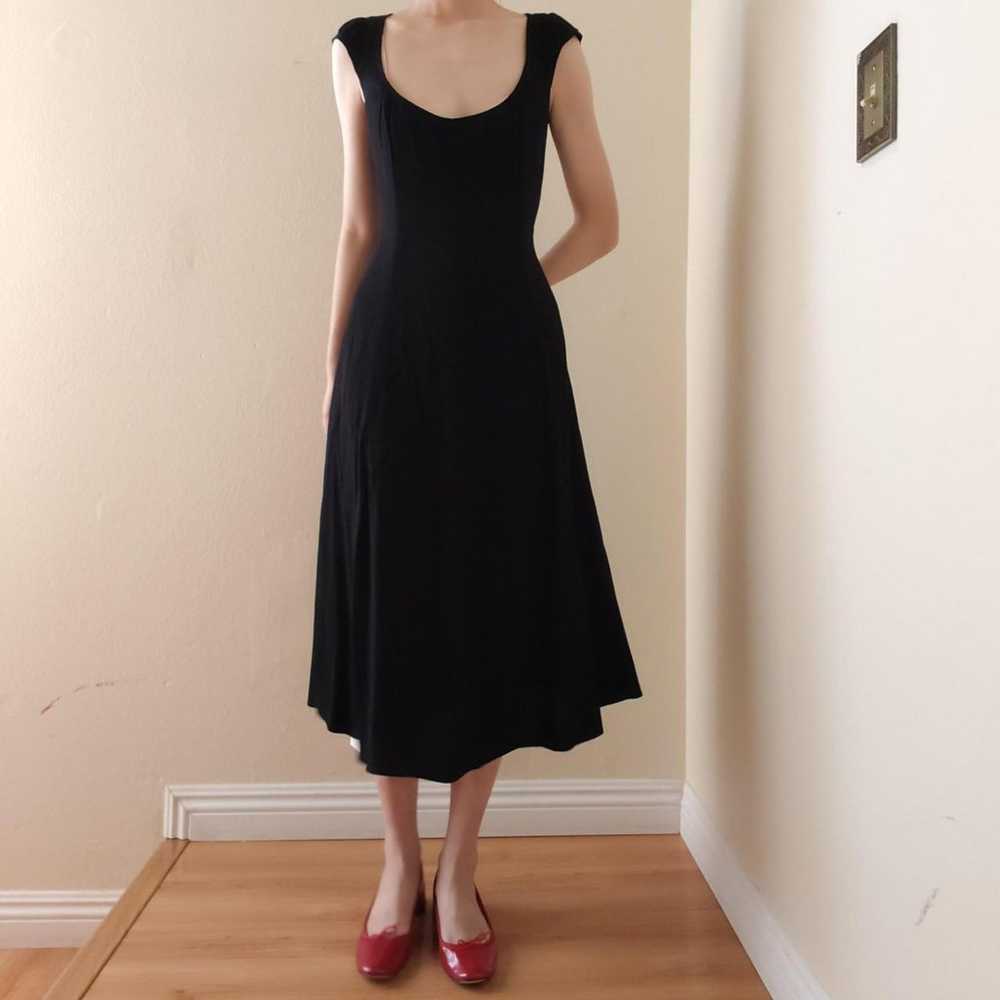 Reformation black scoop neck cap sleeve flowy mid… - image 2