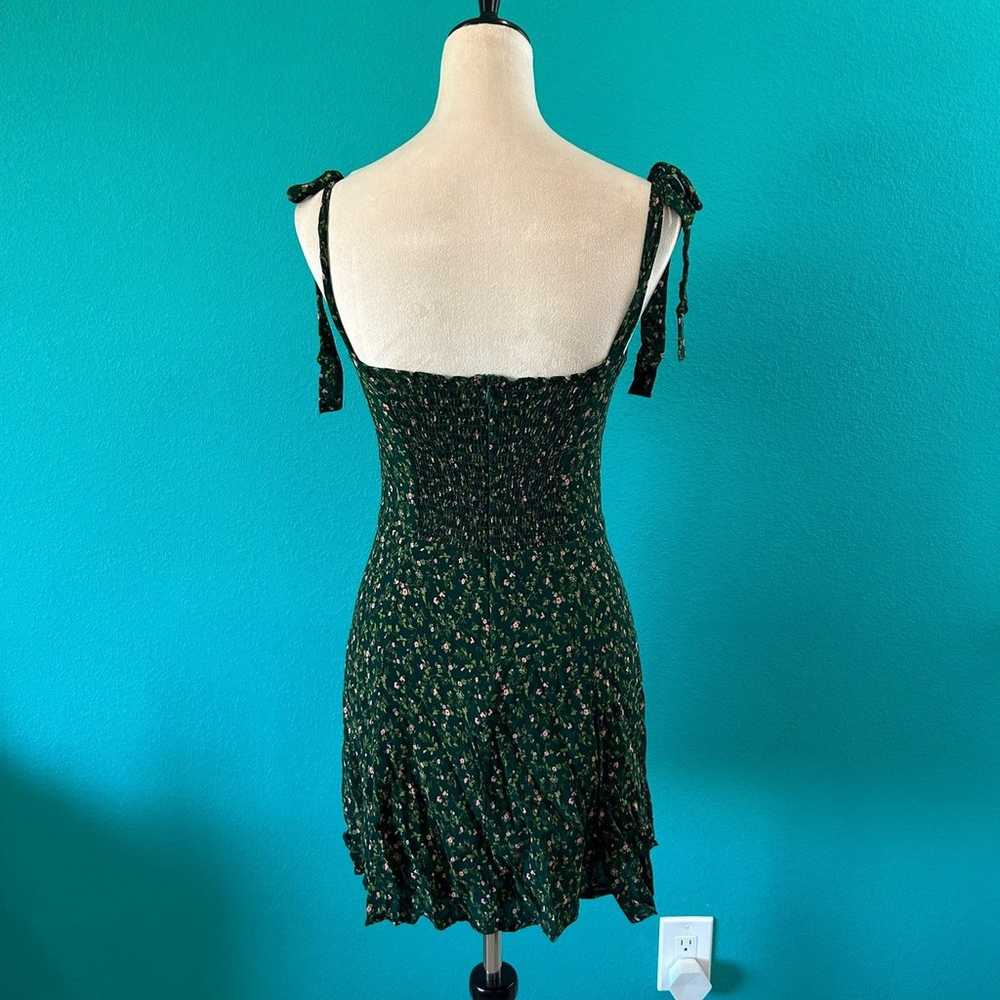 REFORMATION Niara Dress Green Floral Smocked Tie … - image 5