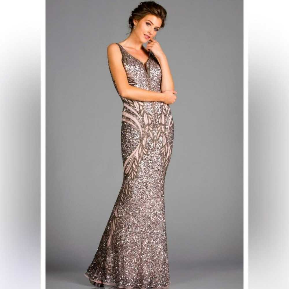 ELEGANT SEXY SCALA BEADED EVENING GOWN SIZE 4 - image 1