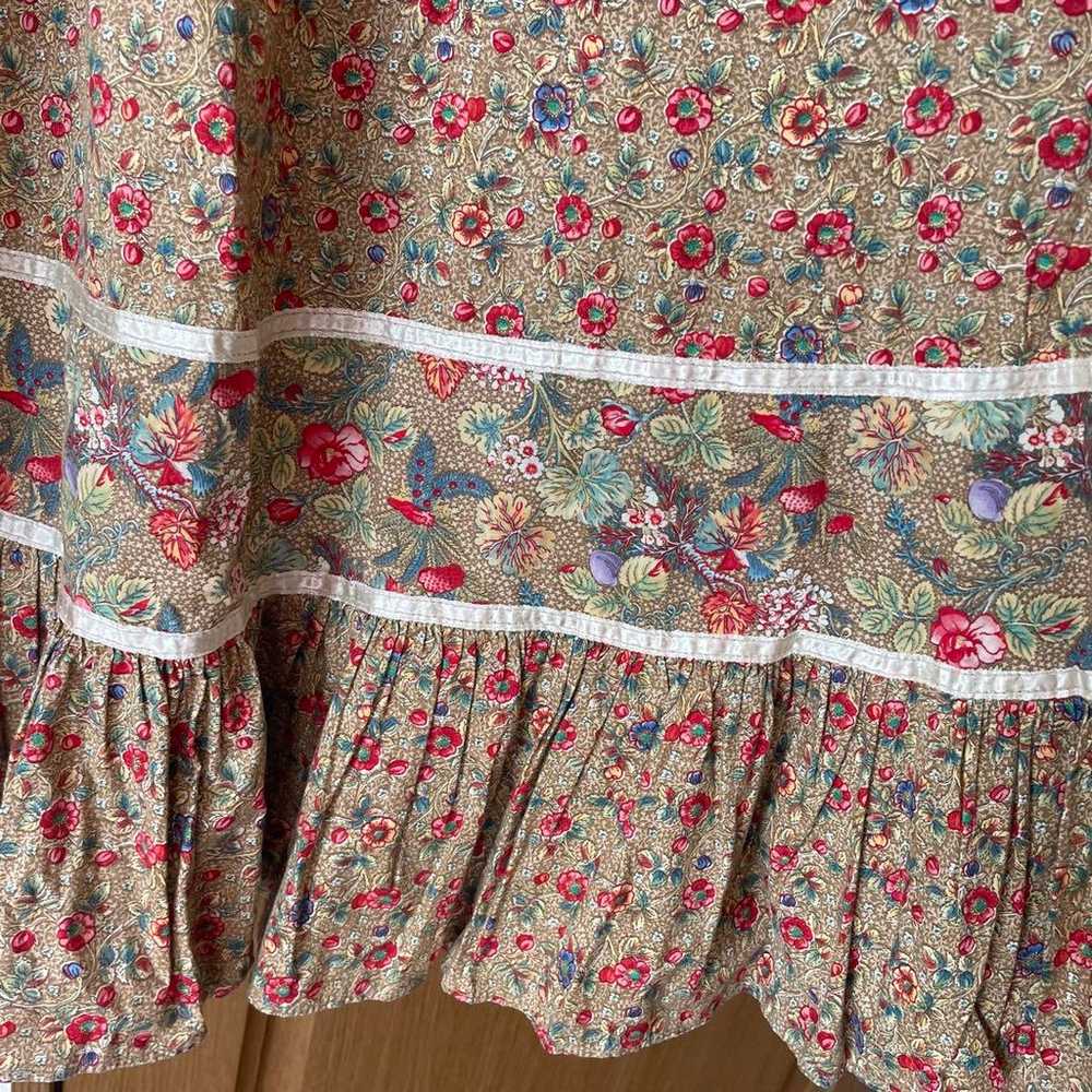 Vintage Gunne Sax Floral Dress - image 4