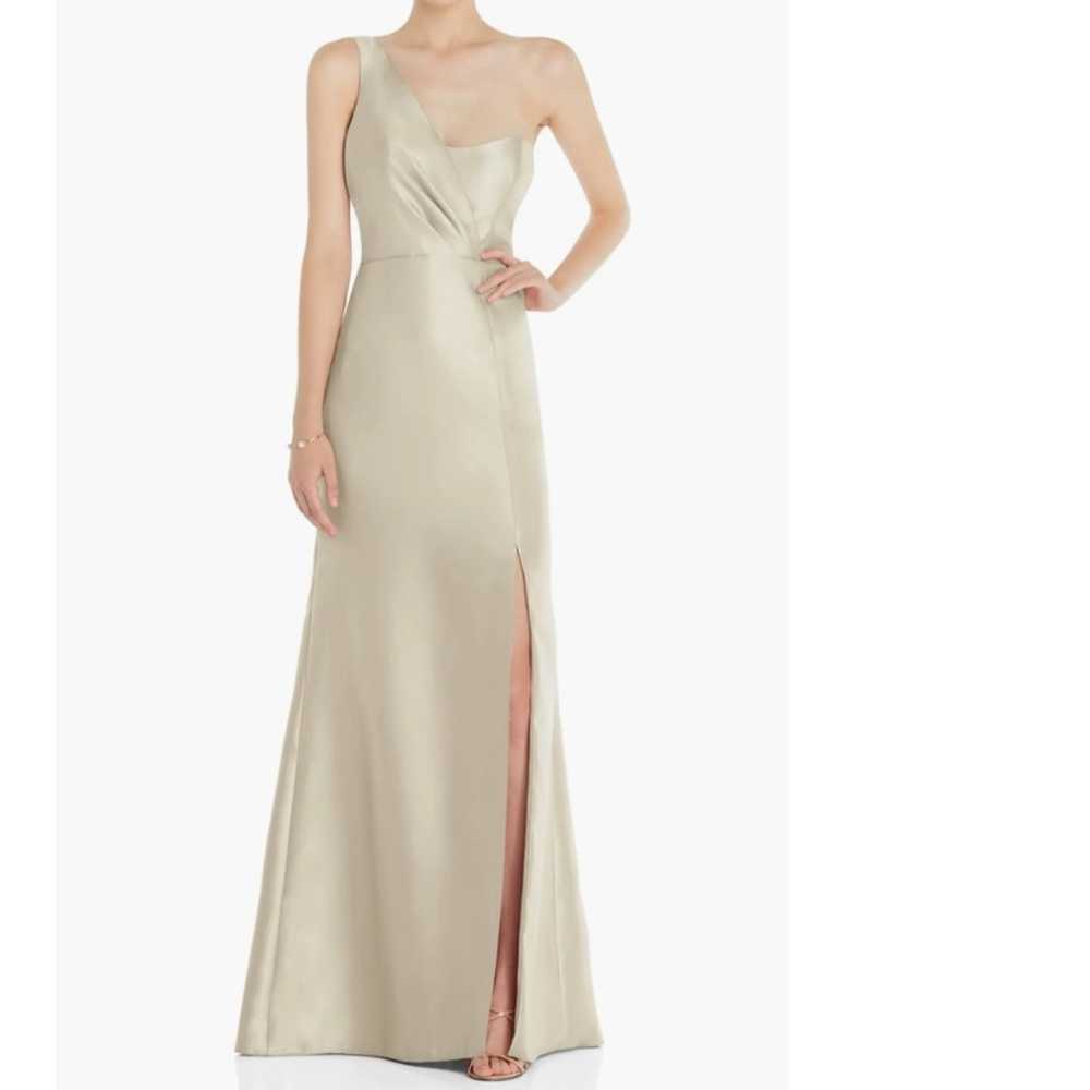 Alfred Sung One Shoulder Satin Twill Trumpet Gown - image 2