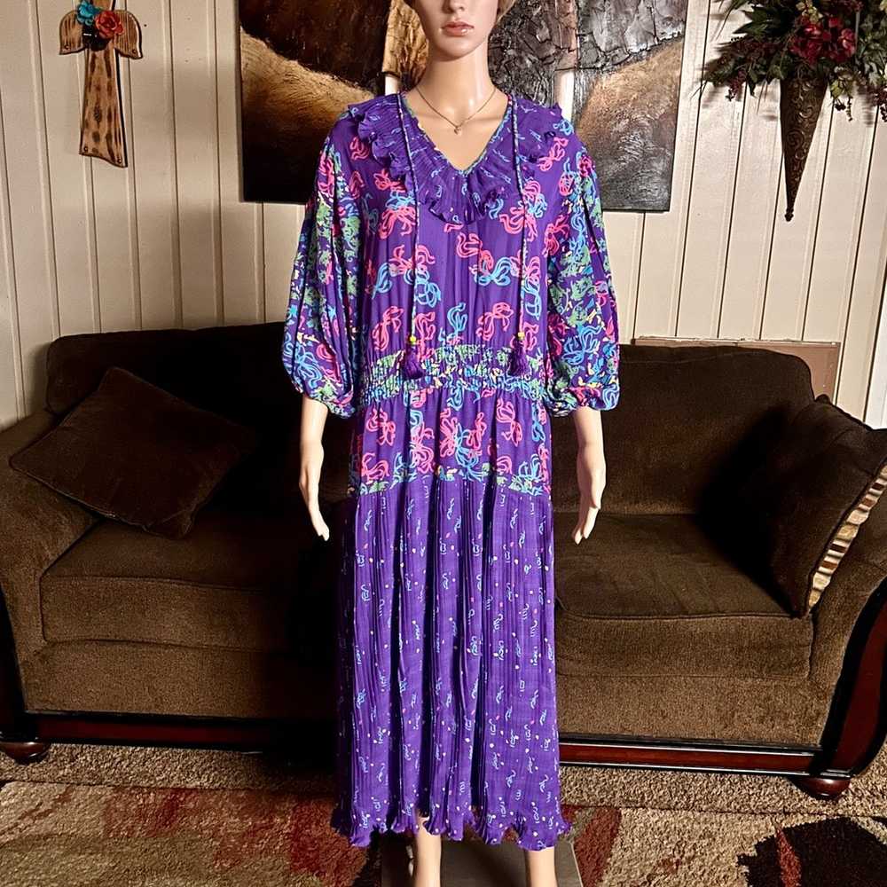 Diane Freis • Vintage • Large • Purple/Pink W/ Ri… - image 2