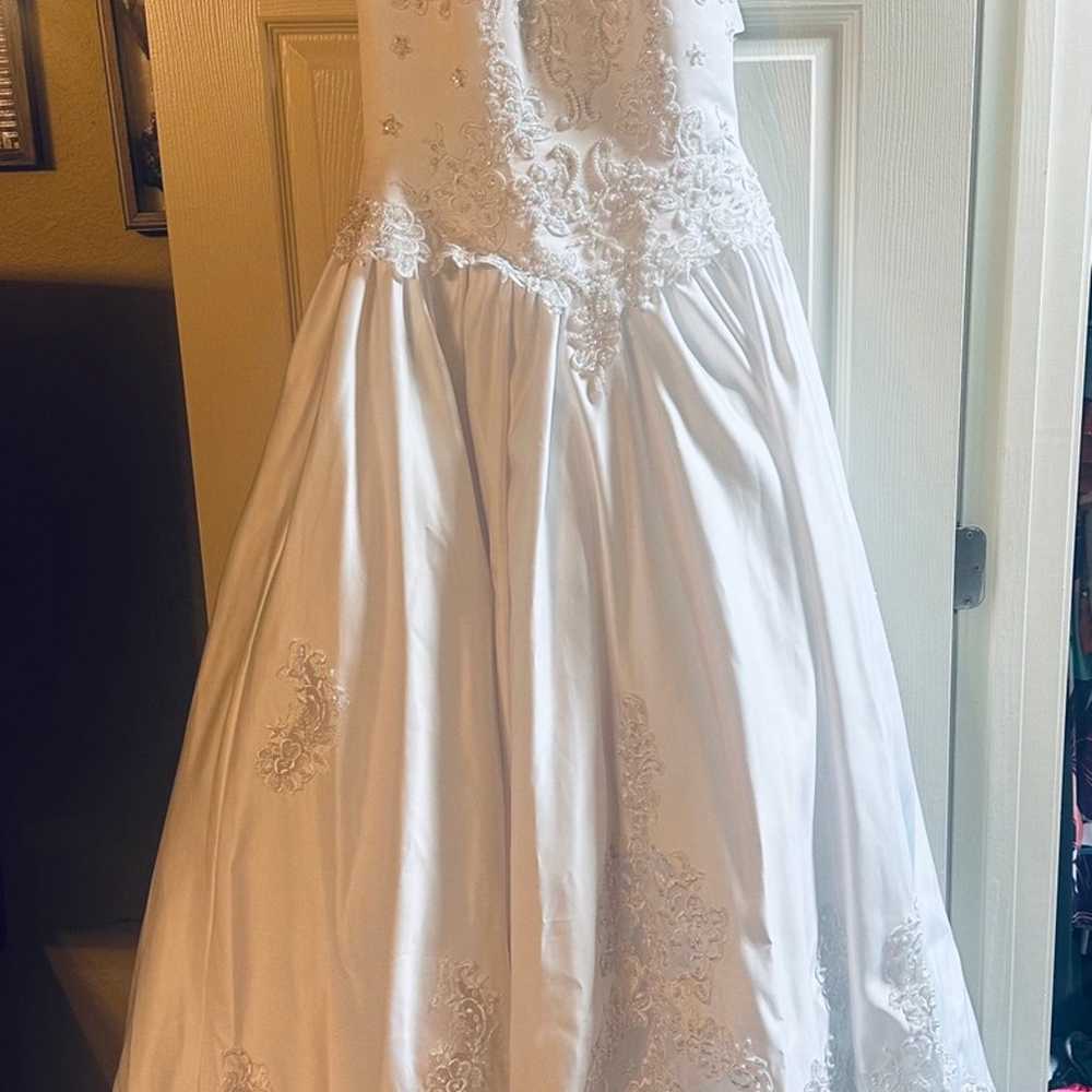 wedding dress size 12 - image 1