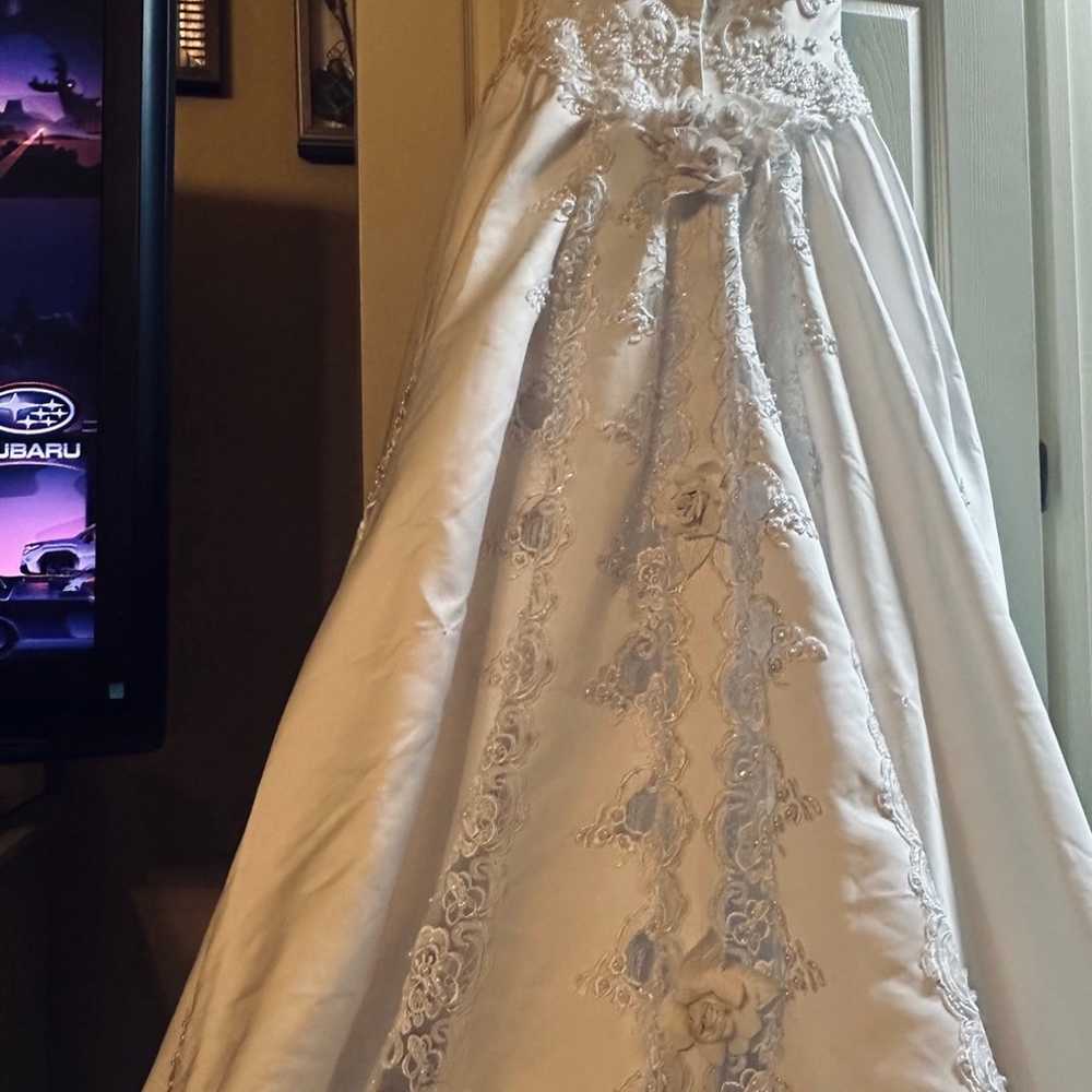 wedding dress size 12 - image 3