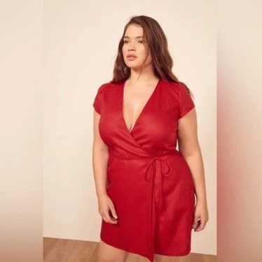 Reformation M wrap dress solid red top short sleeve