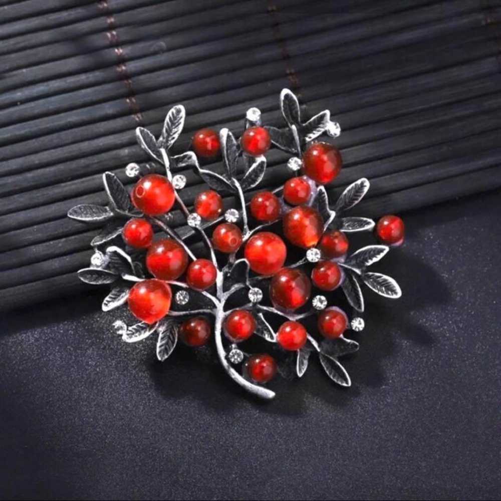 Red berry brooch Agate Menow Rhinestone Antique s… - image 1