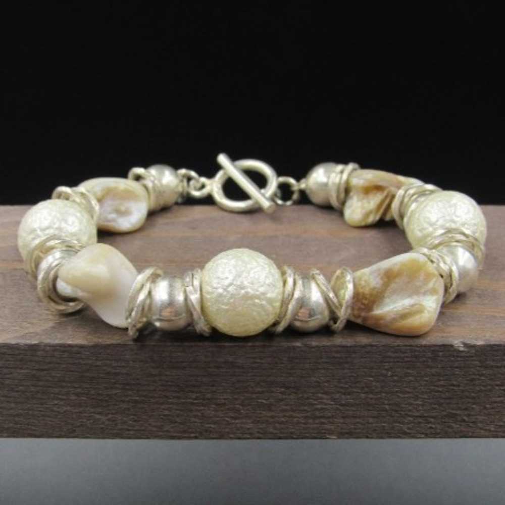 7" Sterling Silver Stylish Heavy White Shell Brac… - image 1