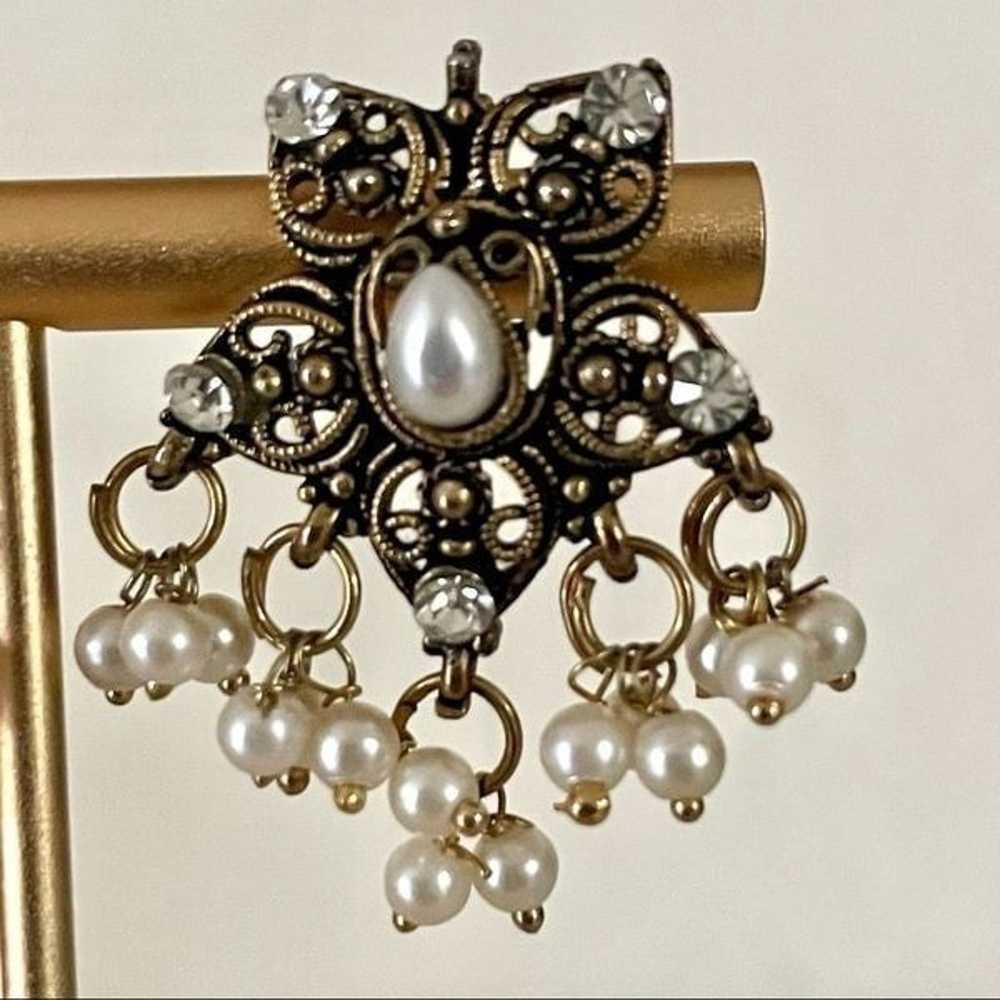 Vintage Pearl, rhinestone and gold tone post earr… - image 6