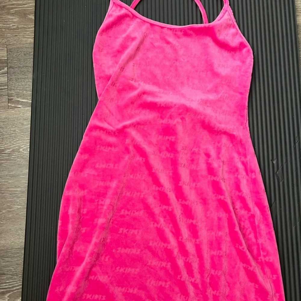 Skims velour dress hot pink size large - image 5