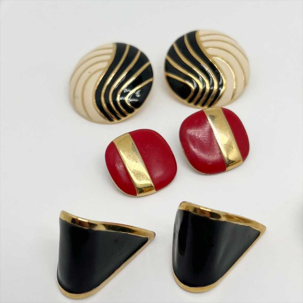 Lot of 8 Vintage Metal and Enamel Pierced Earring… - image 2