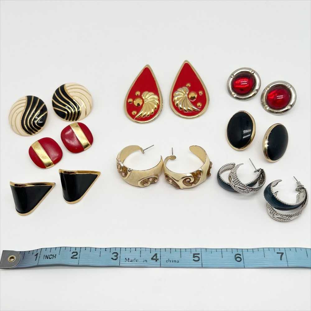 Lot of 8 Vintage Metal and Enamel Pierced Earring… - image 5