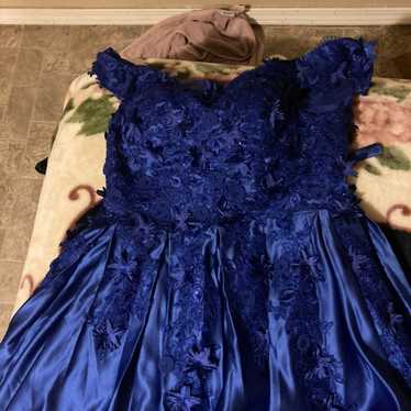 royal blue dress