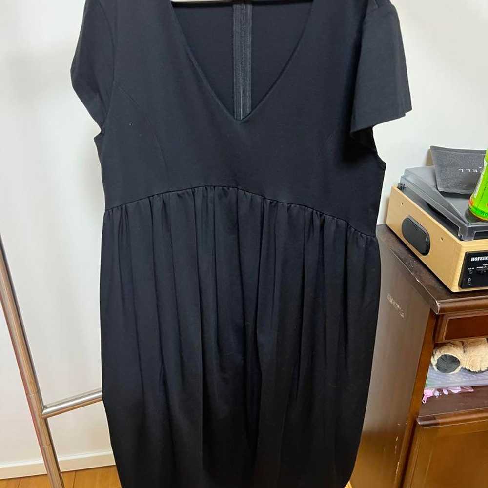 YOKO CHAN Black Short-Sleeved Knee-Length Dress - image 1