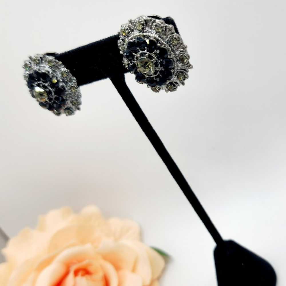 Vintage Circle black white rhinestone earrings - image 3