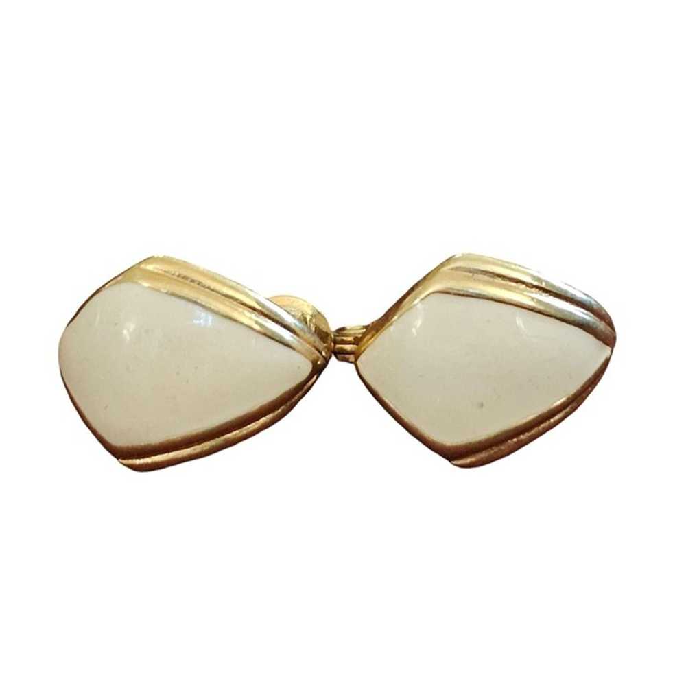 Vintage Monet Gold-Tone Clip-On Earrings Retro Je… - image 1