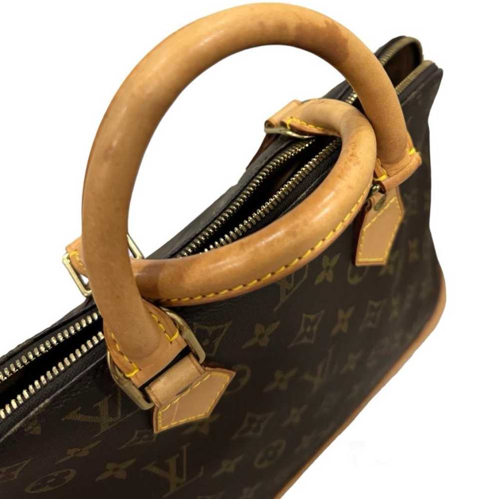 Louis Vuitton Alma leather handbag - image 12