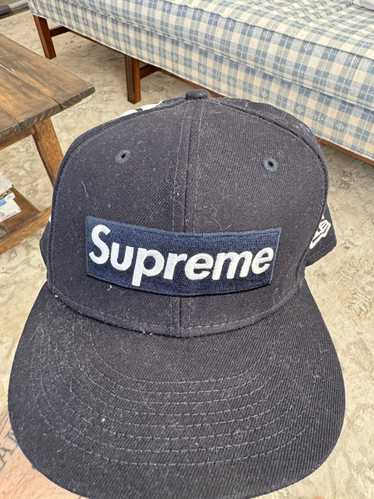 New Era × New York Yankees × Supreme Supreme X New