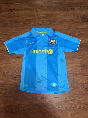 F.C. Barcelona × Nike Nike 2007 Barcelona away soc