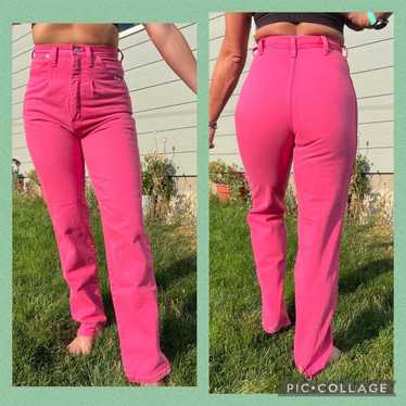 Vintage 80s 90s Wrangler high-rise bareback buy taper ankle wedgie fit cowgirl jeans