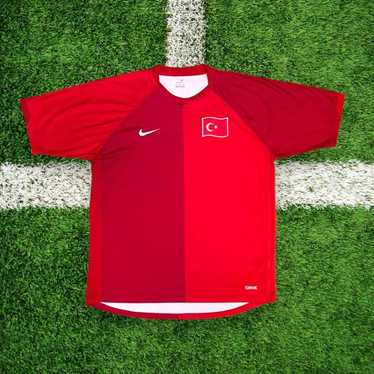 Nike × Vintage ‘06 Nike Turkey National Team Spher