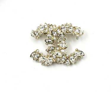 Chanel Chanel Gold CC Marquise Crystal Pearl Broo… - image 1