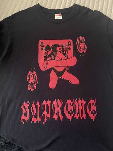 Supreme Supreme Queen Tee - Navy/Red - Large