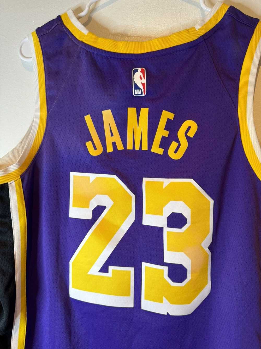 Nike Nike Lebron James Swingman Jersey 23 LA Lake… - image 5