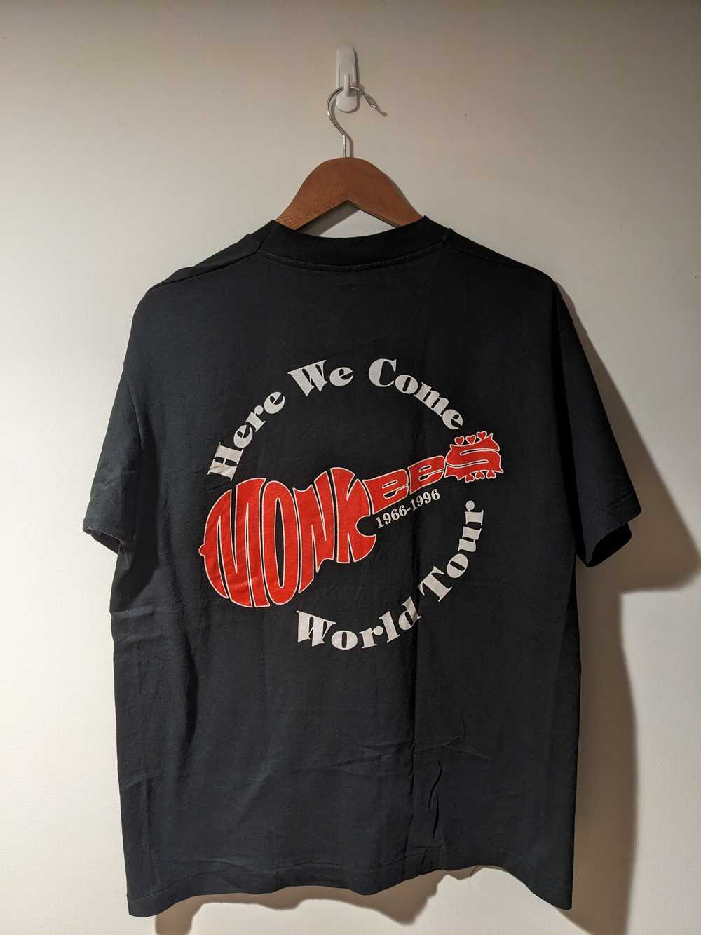 Band Tees × Tour Tee × Vintage Vintage 1996 Monke… - image 5