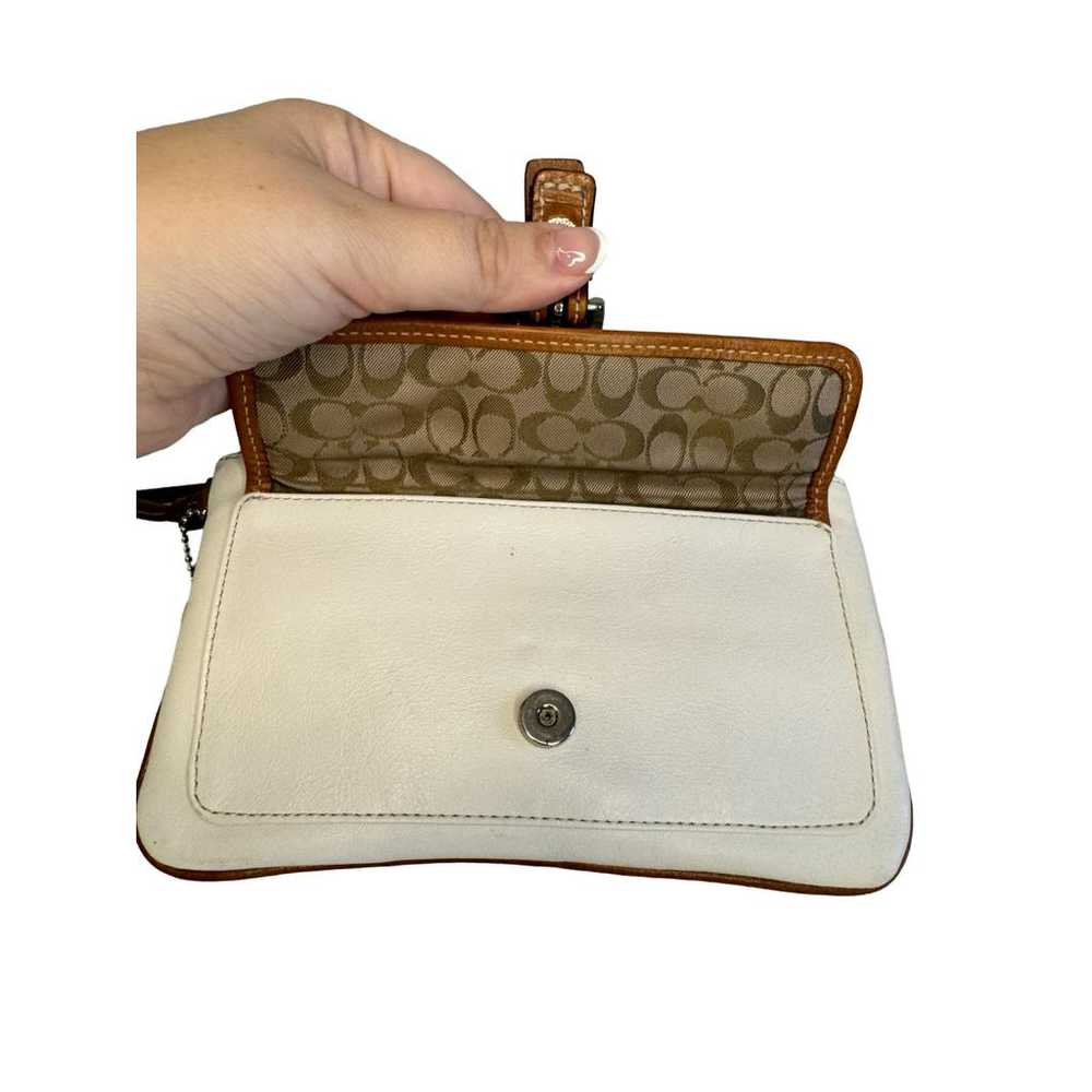 Coach Leather clutch - image 8