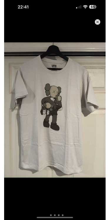 Kaws × Travis Scott Kaws clean slate + travis scot