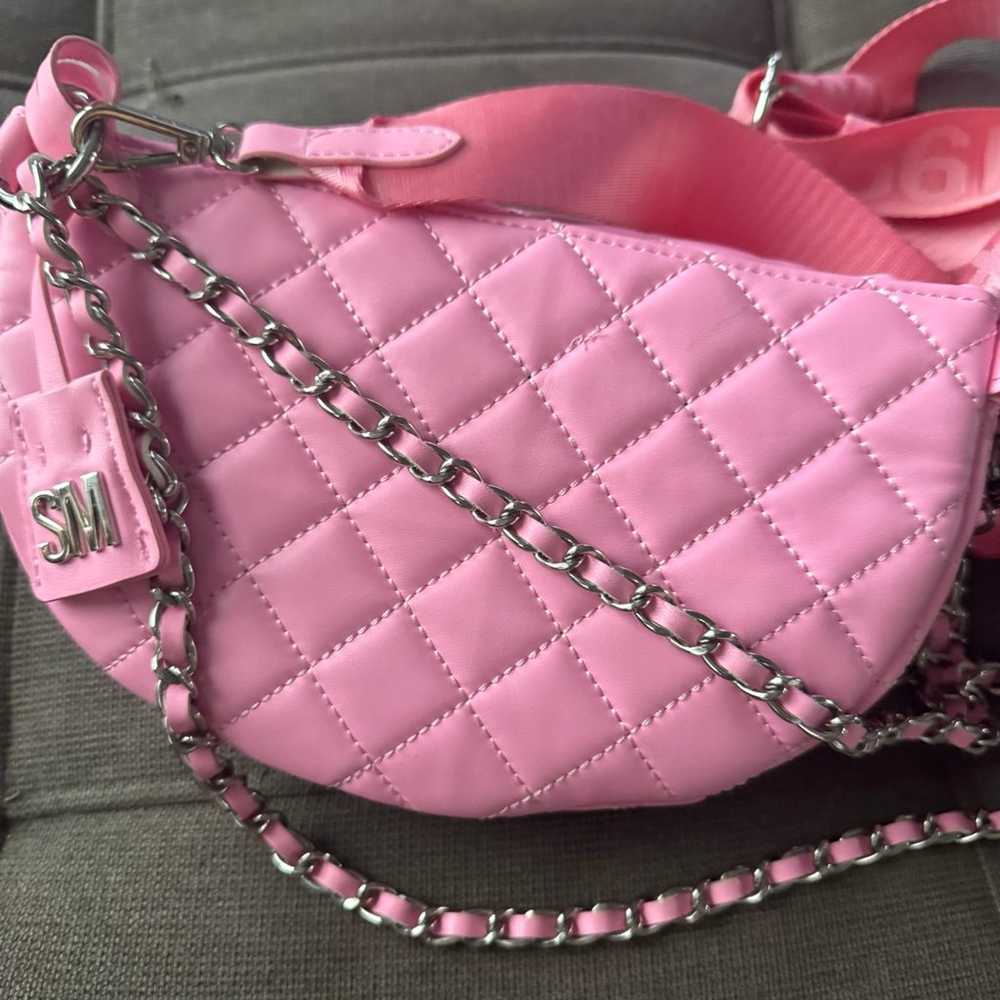 Steve Madden pink quilted crossbody chain purse - image 4