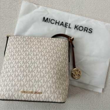 Michael Kors Shoulder Bag - image 1