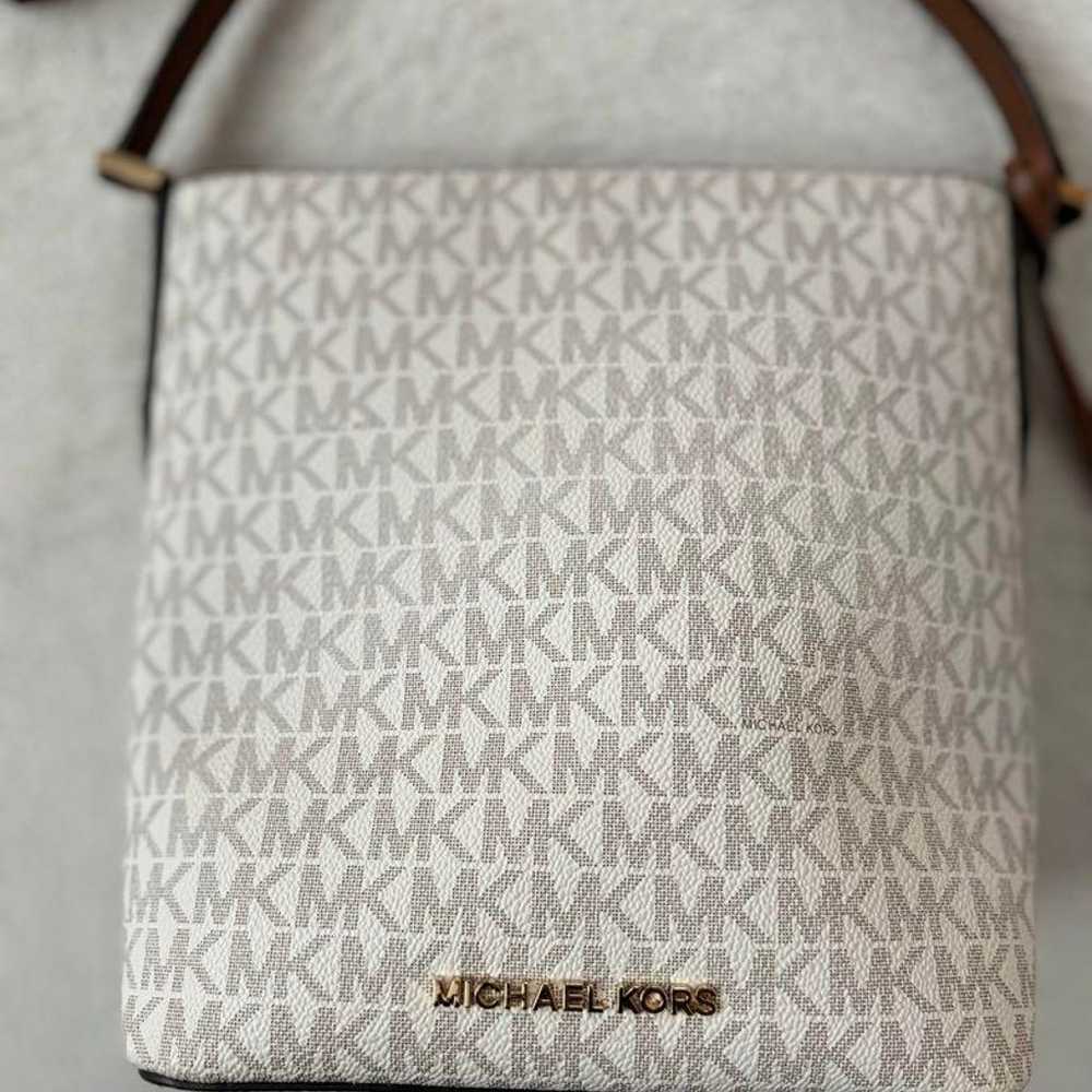 Michael Kors Shoulder Bag - image 3