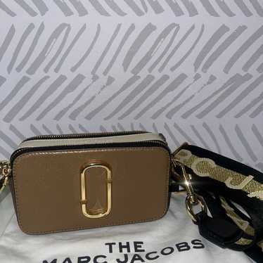 snapshot MARC JACOBS