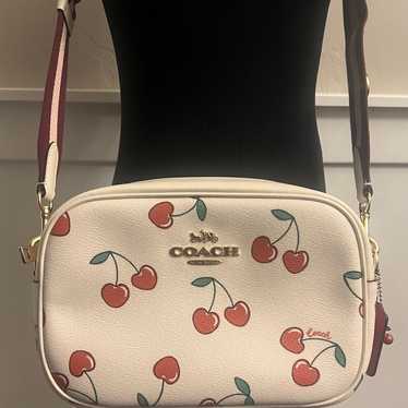 NWT COACH deals Jamie Camera Bag Signature Canvas Heart Cherry Print Xbody Messenger