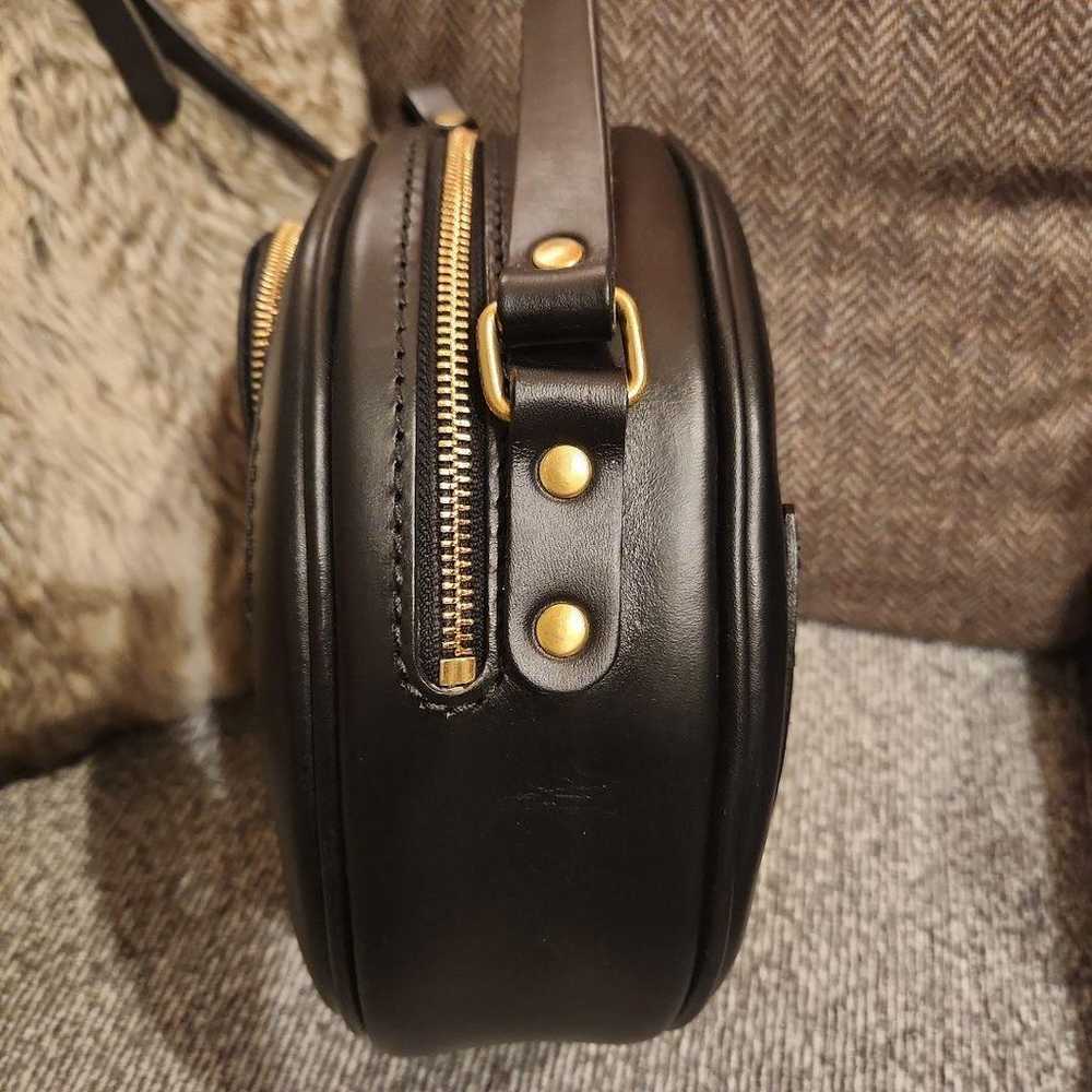 Excellent condition HERZ Round Shoulder Pouch M B… - image 7