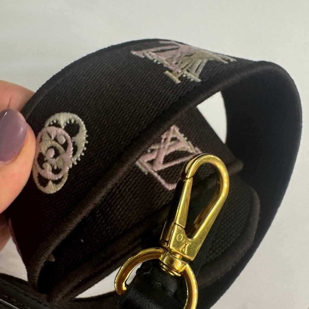 Lv black strap Authentic comes with a cloth bag - image 1