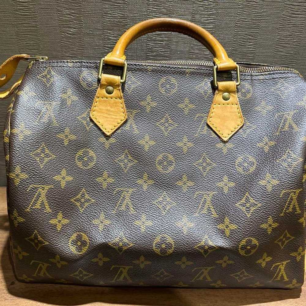 Louis Vuitton Speedy 30 in excellent condition - image 1