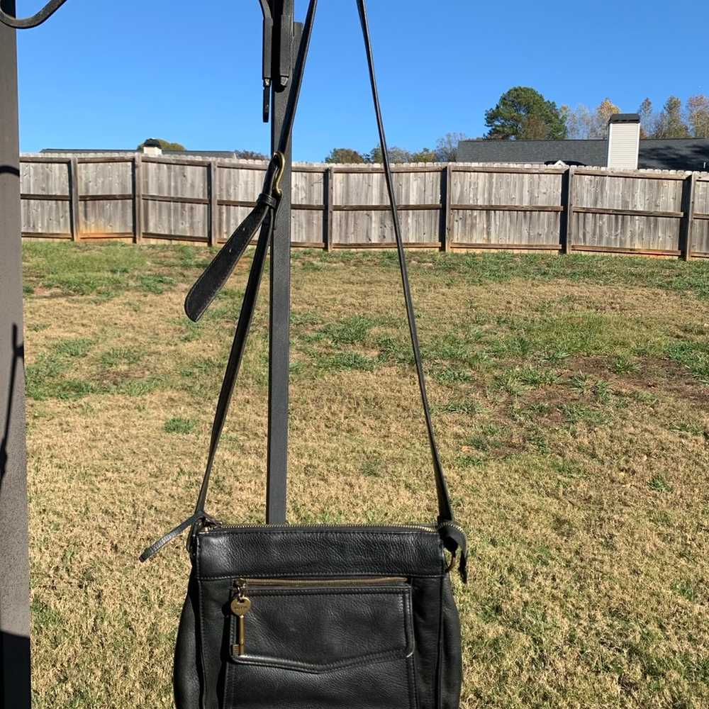 Vintage Fossil Genuine Black Leather Crossbody Pu… - image 3